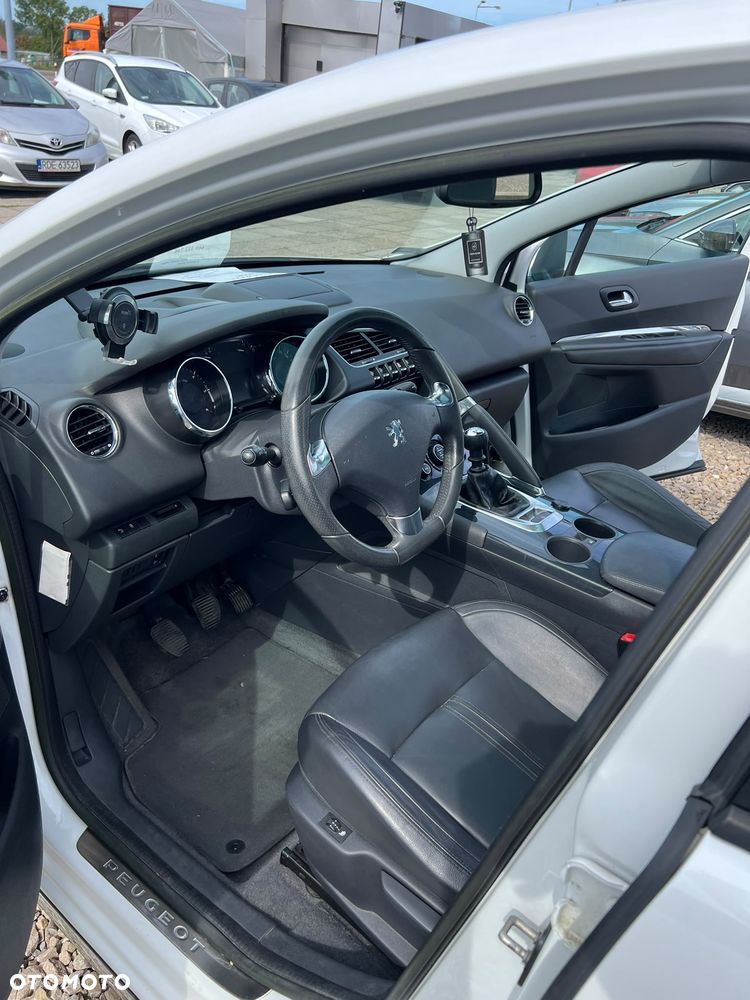 Peugeot 3008 1.6 HDi Style - 12