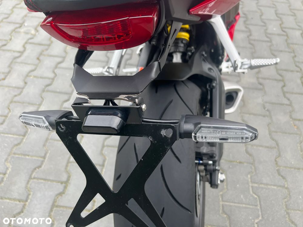 Honda CBR - 25