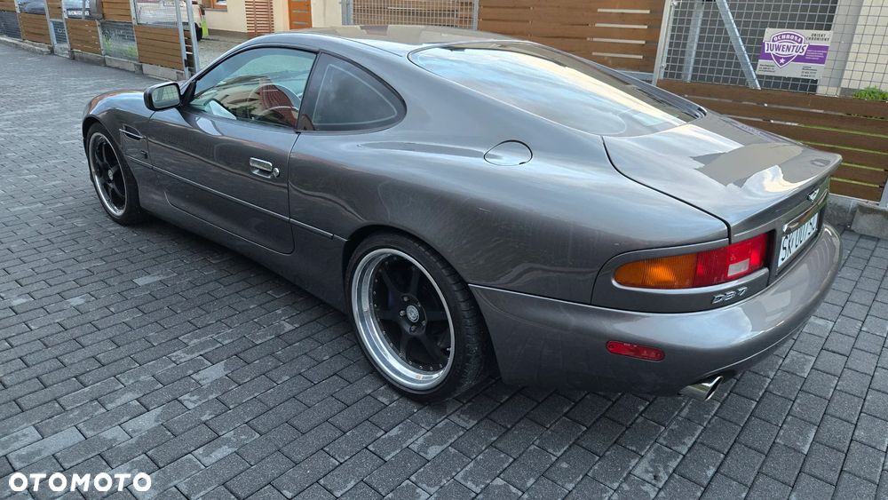 Aston Martin DB7 - 10