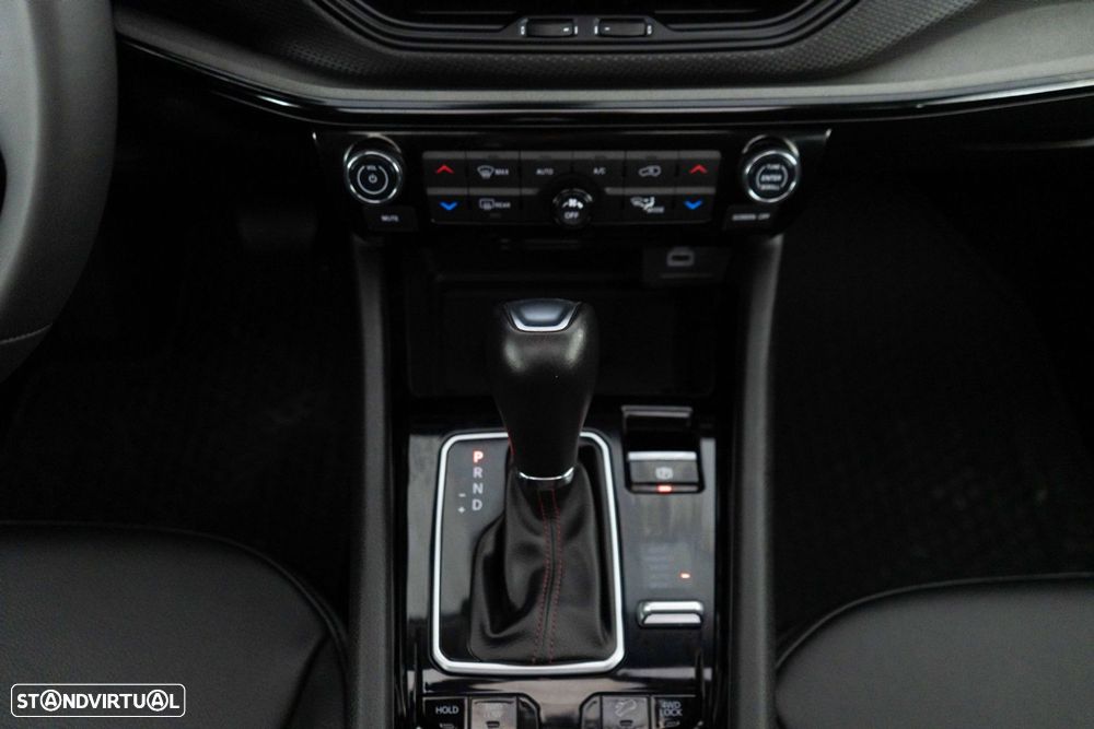 Jeep Compass 1.3 TG Trailhawk - 27