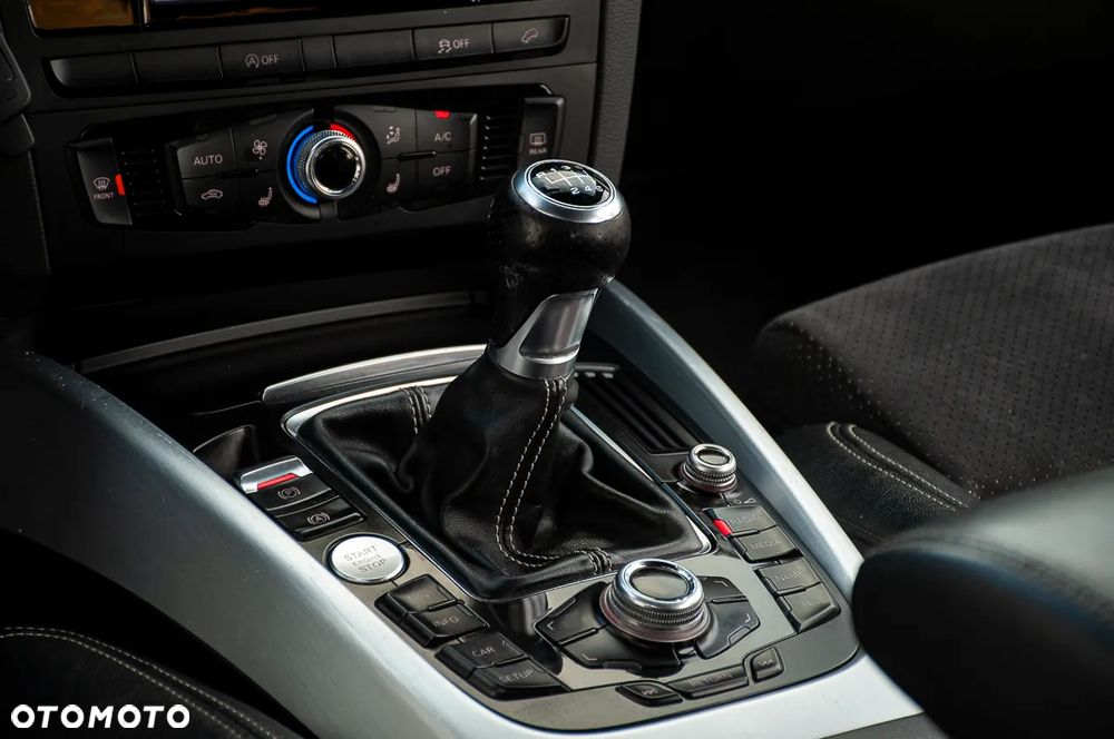 Audi Q5 2.0 TDI quattro design - 35