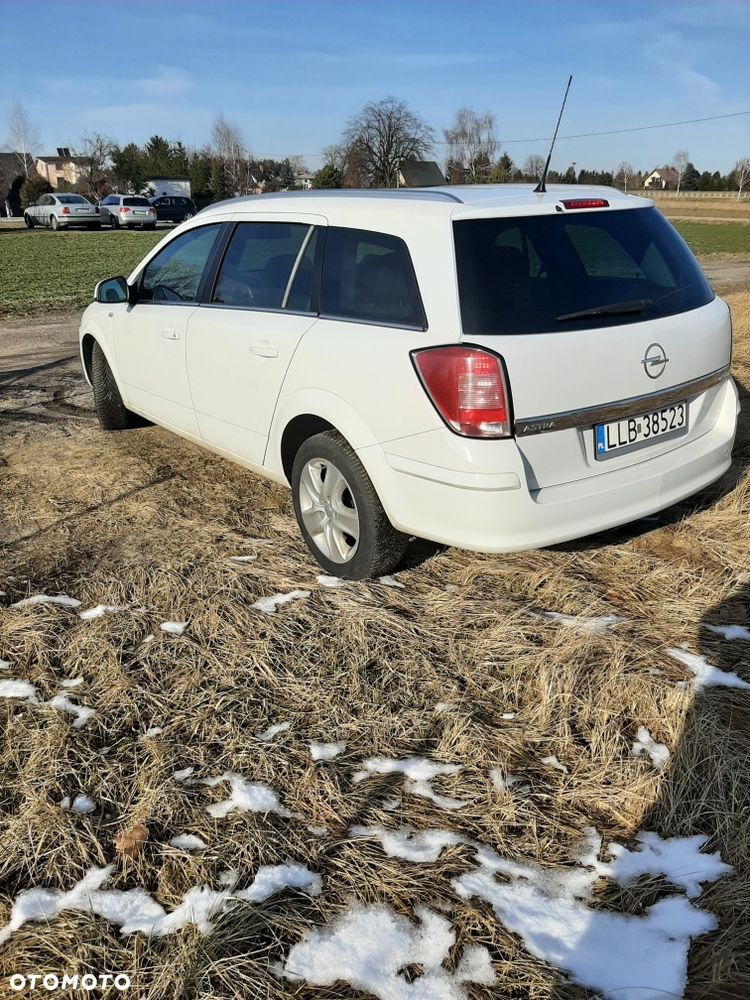 Opel Astra - 3
