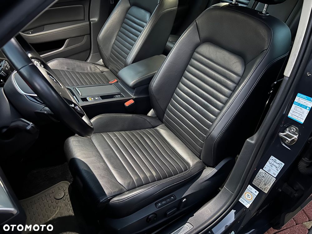 Volkswagen Passat 2.0 TDI BMT Highline DSG - 14