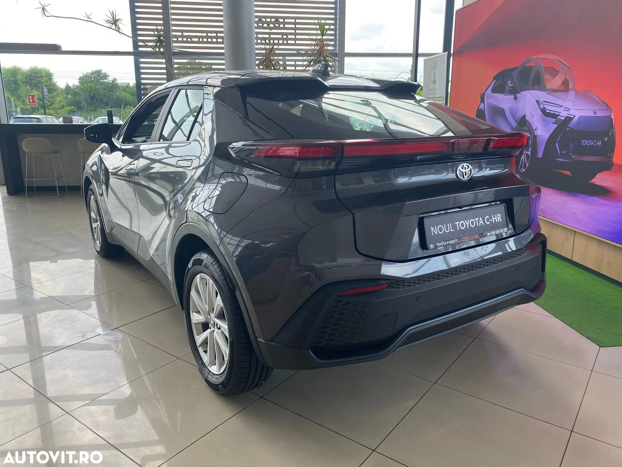 Toyota C-HR 1.8 HEV 140 CP 4x2 CVT Active - 5