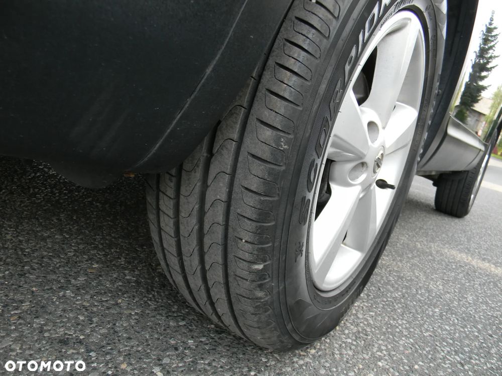 Nissan Qashqai 2.0 acenta - 19