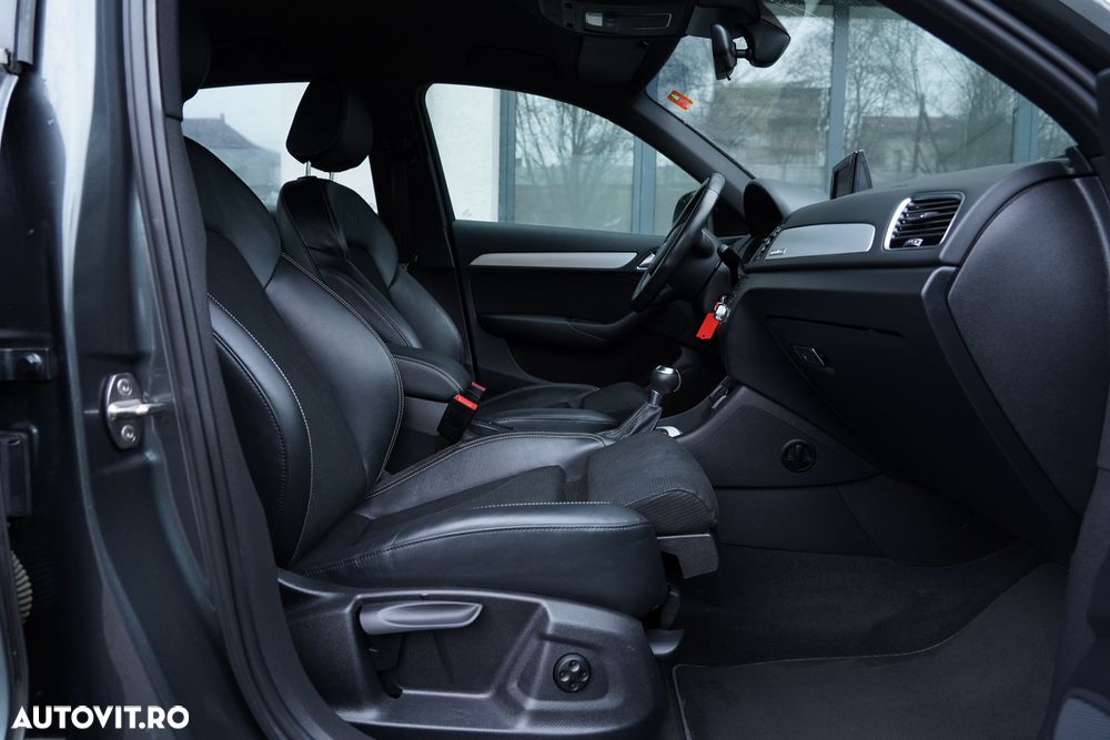 Audi Q3 2.0 TDI Quattro Stronic Design - 13