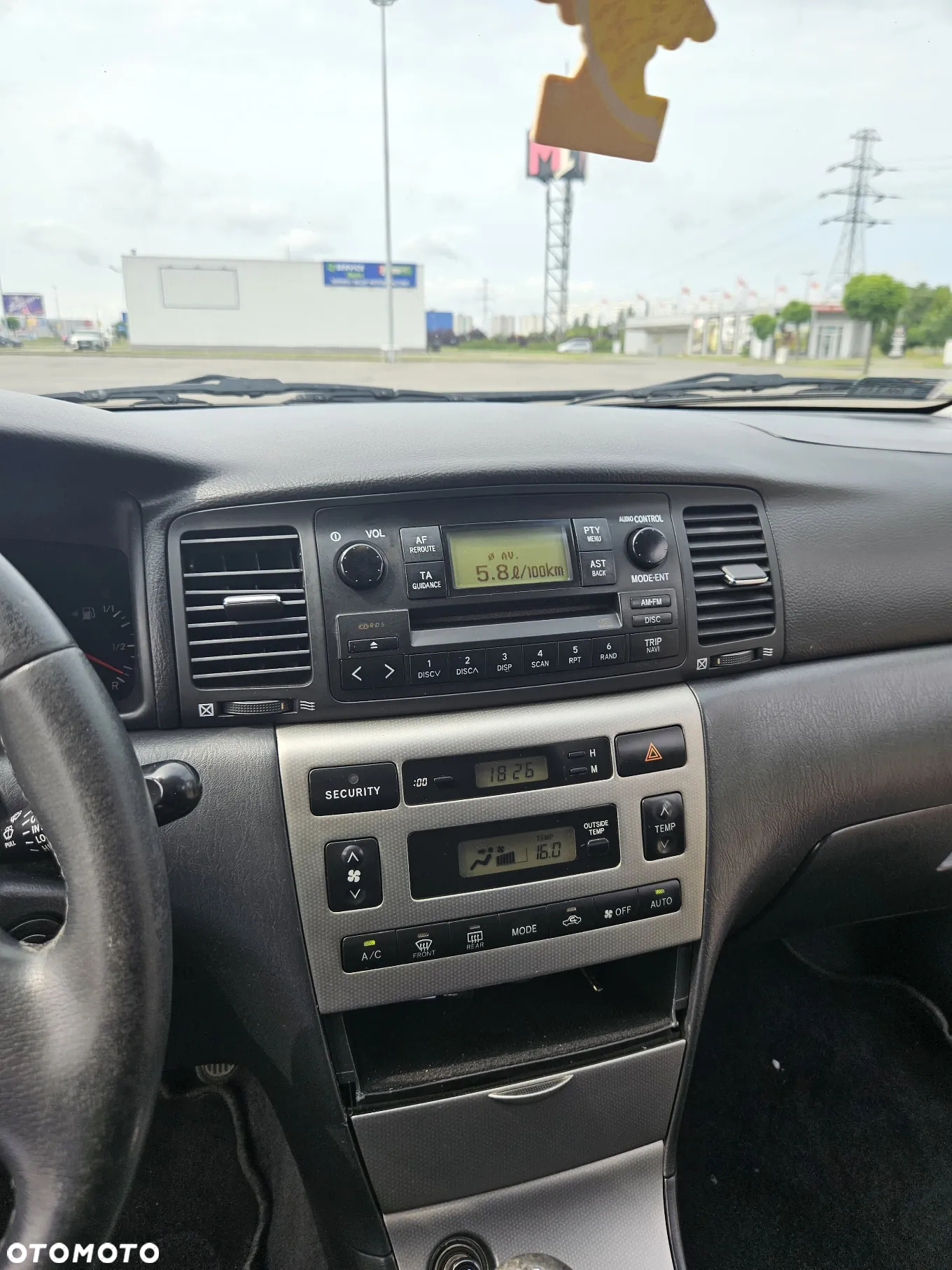 Toyota Corolla 1.6 VVT-i Sol - 11