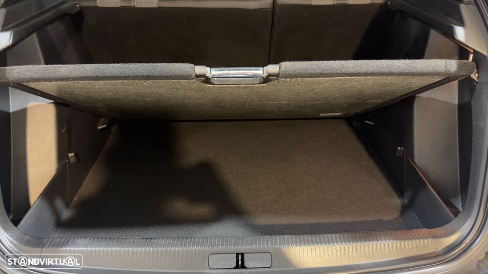 Peugeot 2008 PureTech 130 EAT8 Allure - 35