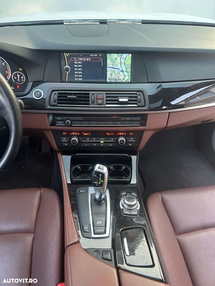 BMW Seria 5 520d BluePerformance Aut. - 12