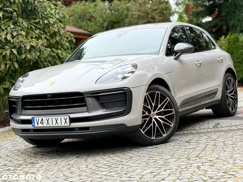 Porsche Macan T - 33