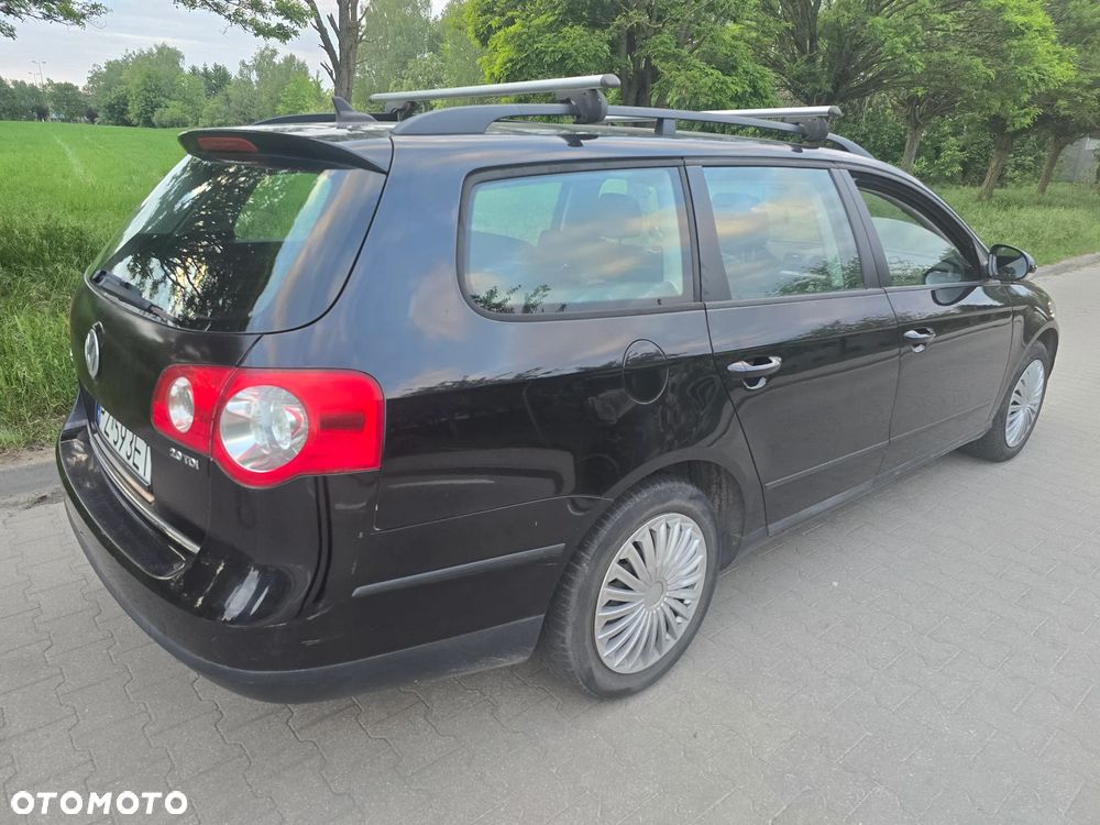 Volkswagen Passat 2.0 TDI Comfortline - 1
