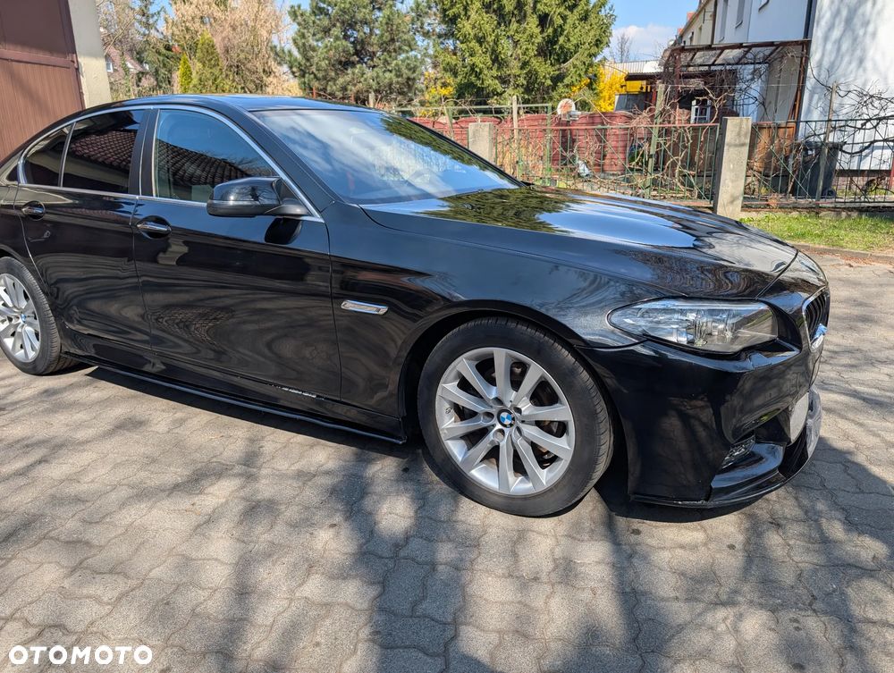 BMW Seria 5 520d xDrive - 5