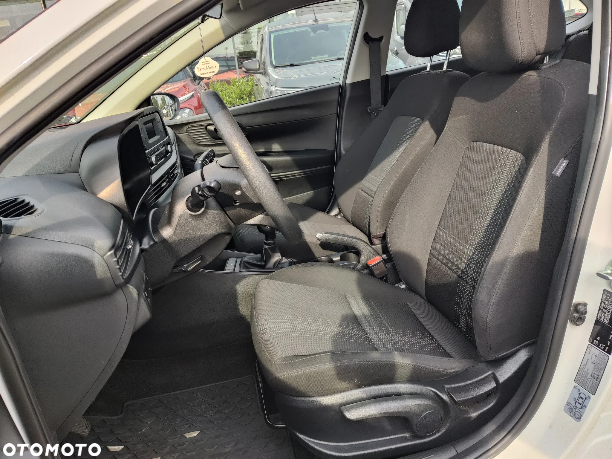 Hyundai i20 1.2 Pure - 13