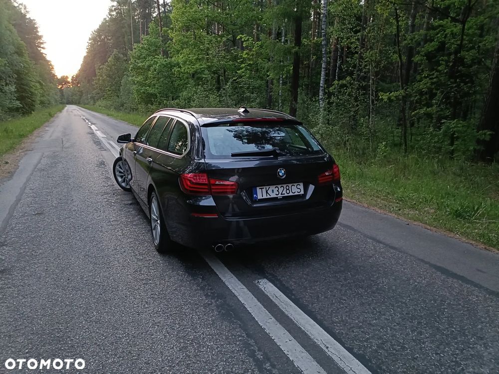 BMW Seria 5 530d - 32