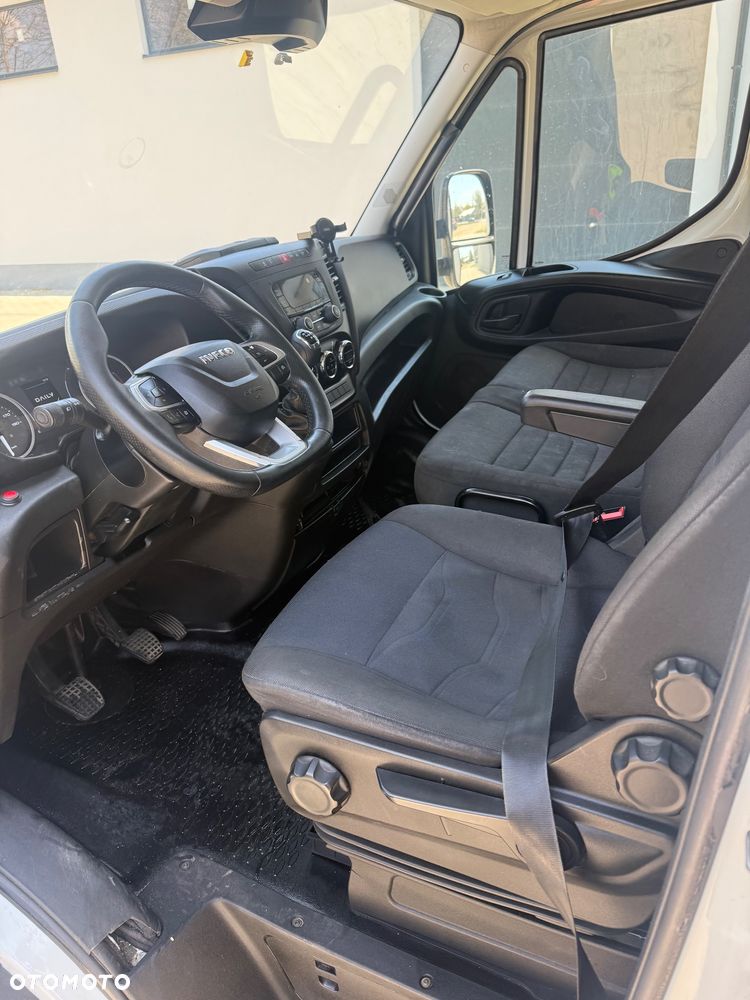 Iveco Daily 10 palet plandeka led full - 16
