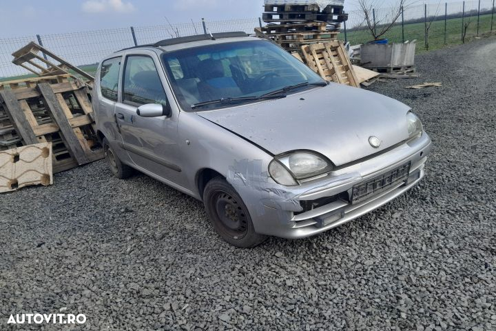 Far stanga Fiat Seicento 1 [1998 - 2004] Hatchback 1.1 MT (55 hp) - 4