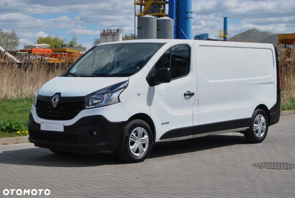 Renault Trafic - 1