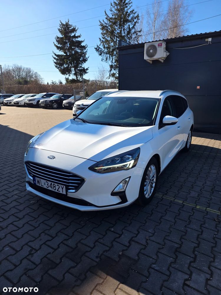 Ford Focus 1.0 EcoBoost Titanium X - 2