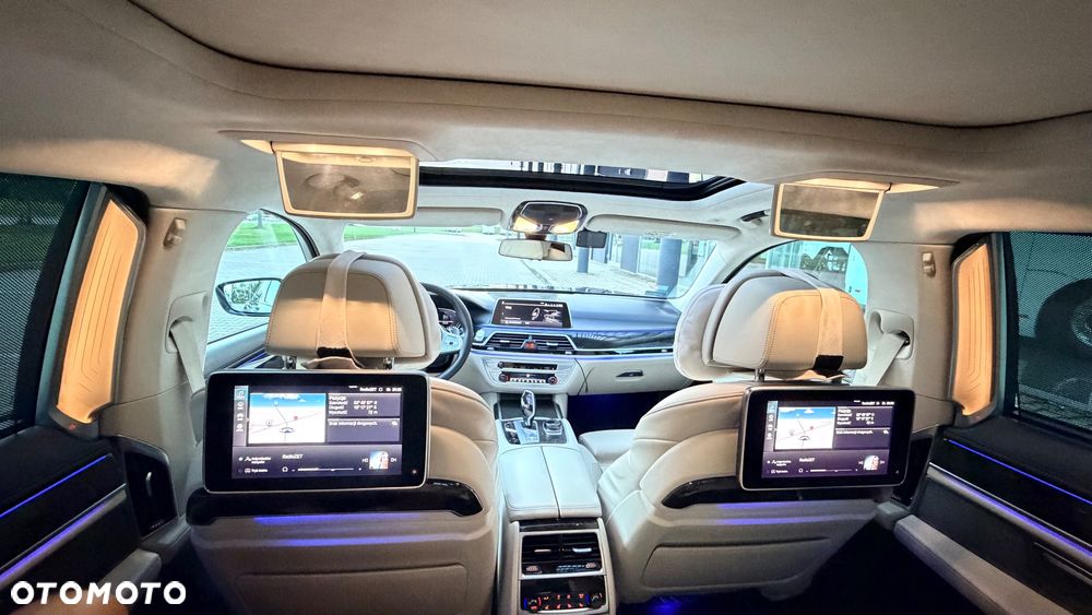 BMW Seria 7 745Le xDrive sport - 15