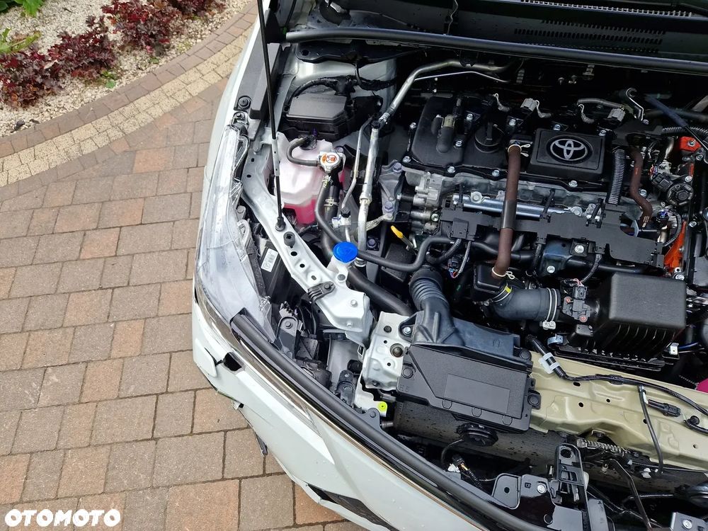 Toyota Corolla 1.8 Hybrid Style - 13