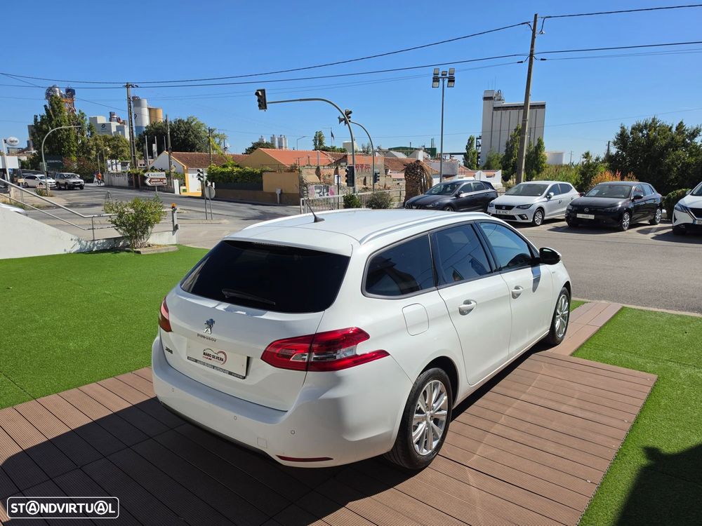 Peugeot 308 SW 1.5 BlueHDi Style - 18