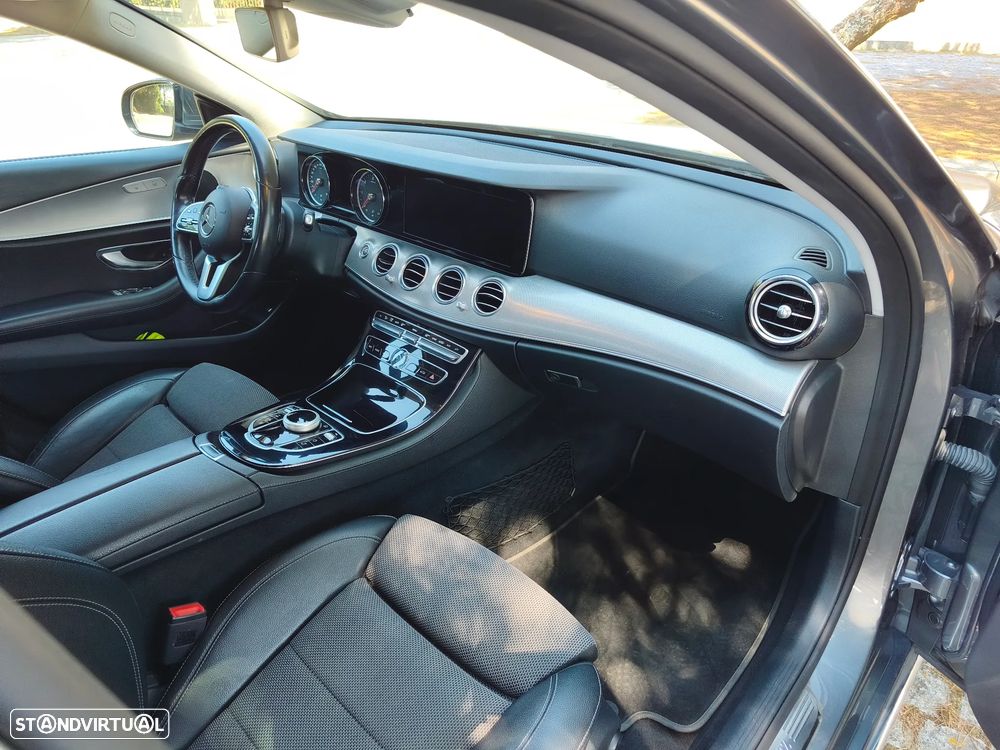 Mercedes-Benz E 200 - 6