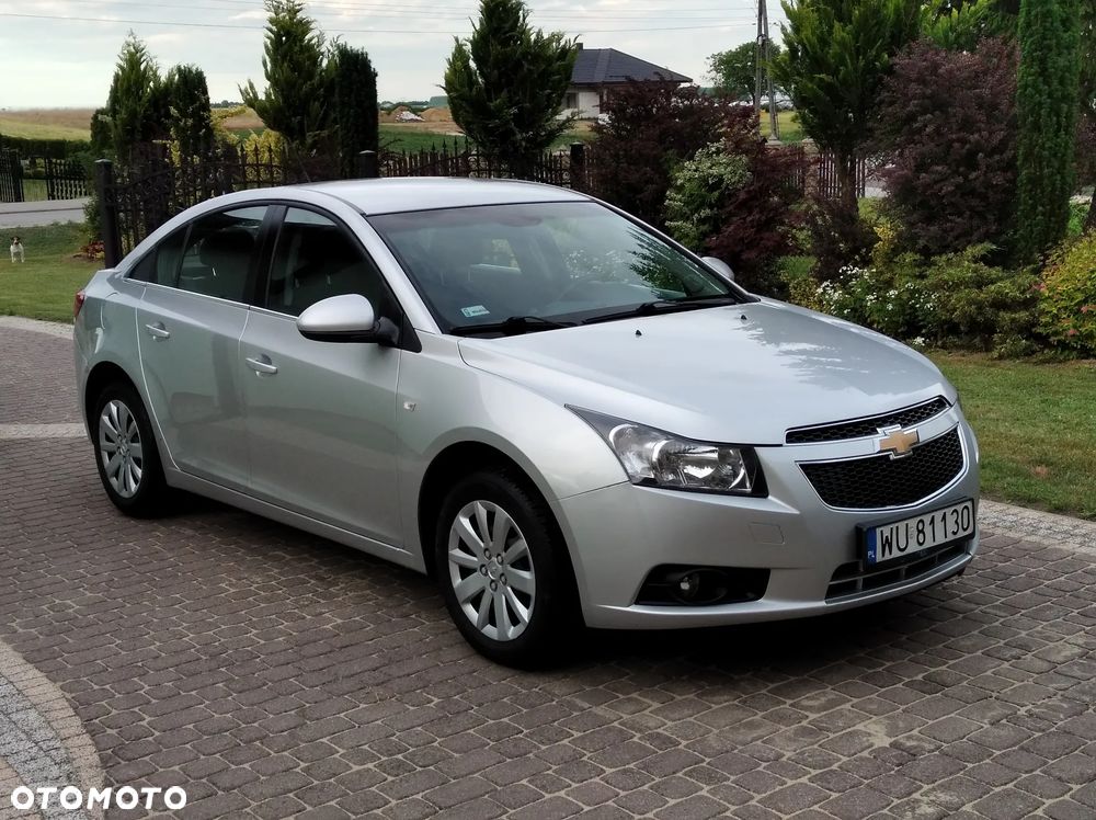 Chevrolet Cruze 1.6 LT - 3