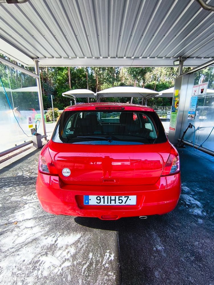 Suzuki Swift 1.3 16V Sport - 5
