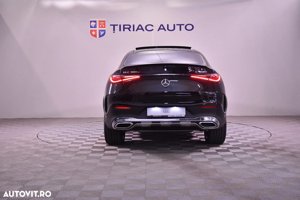Mercedes-Benz GLC 300 e 4MATIC PHEV - 4