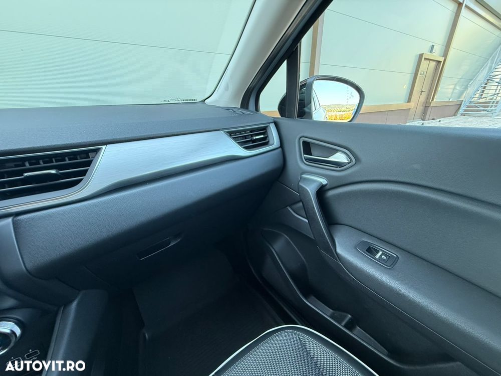 Renault Captur TCe 140 EDC Intense - 20