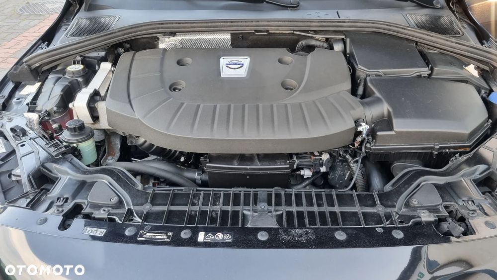 Volvo V60 D3 Geartronic Momentum - 35