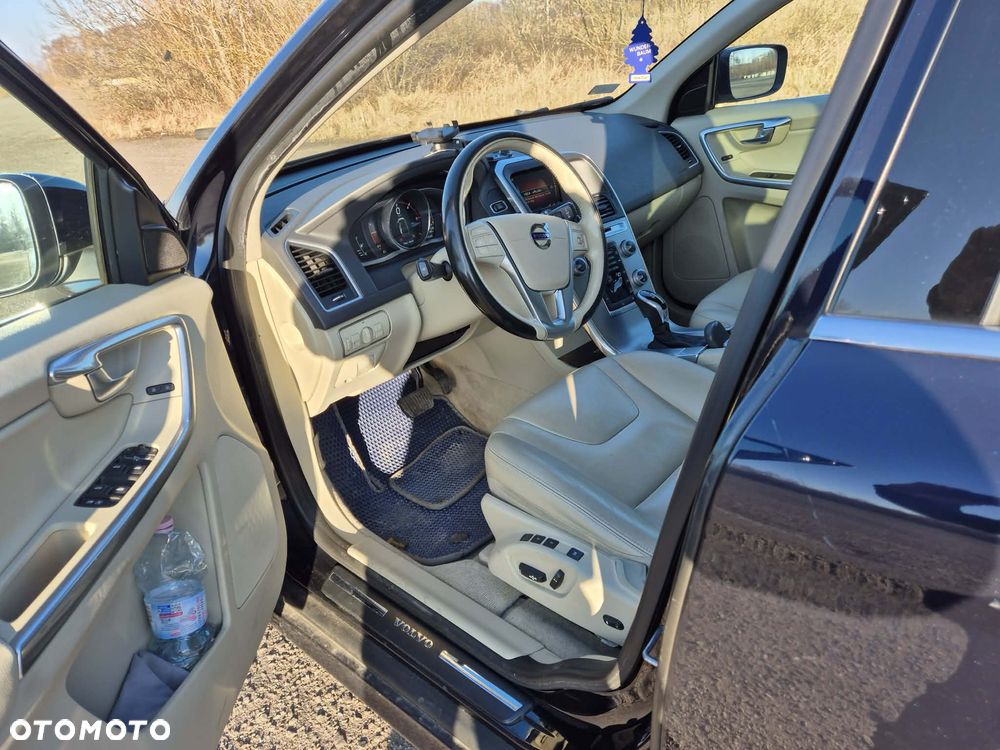Volvo XC 60 - 16