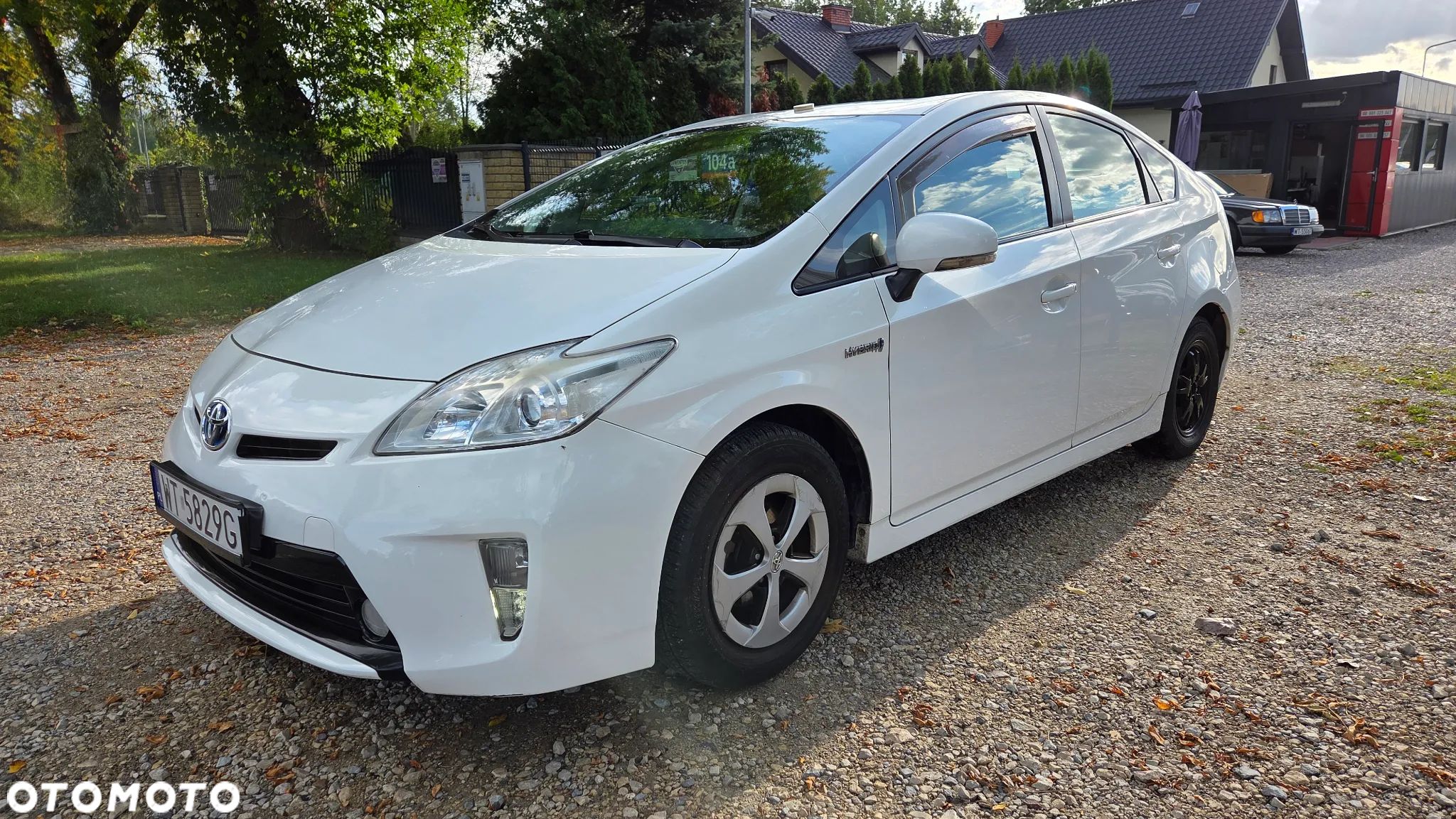 Toyota Prius (Hybrid) Comfort - 1