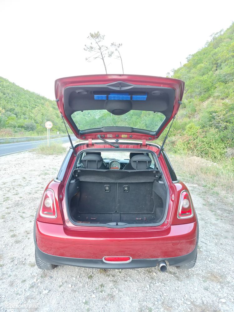 MINI 3 Portas One - 18
