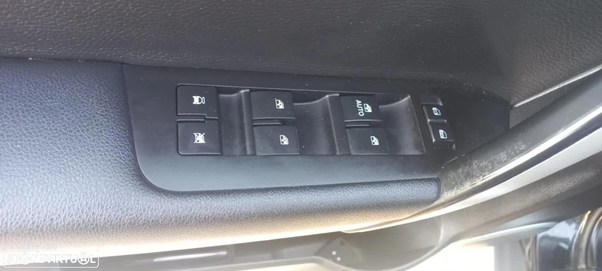 Chevrolet Captiva 2.2 VCDi Seven 164g 7L - 35