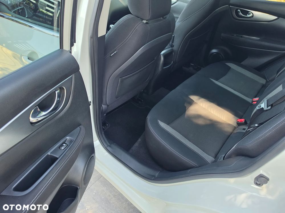 Nissan Qashqai 1.6 DIG-T Tekna+ - 13