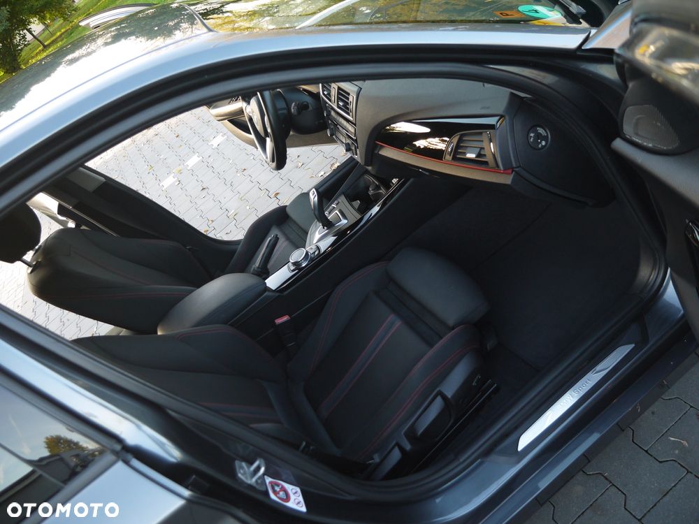 BMW Seria 1 120i Sport Line - 15