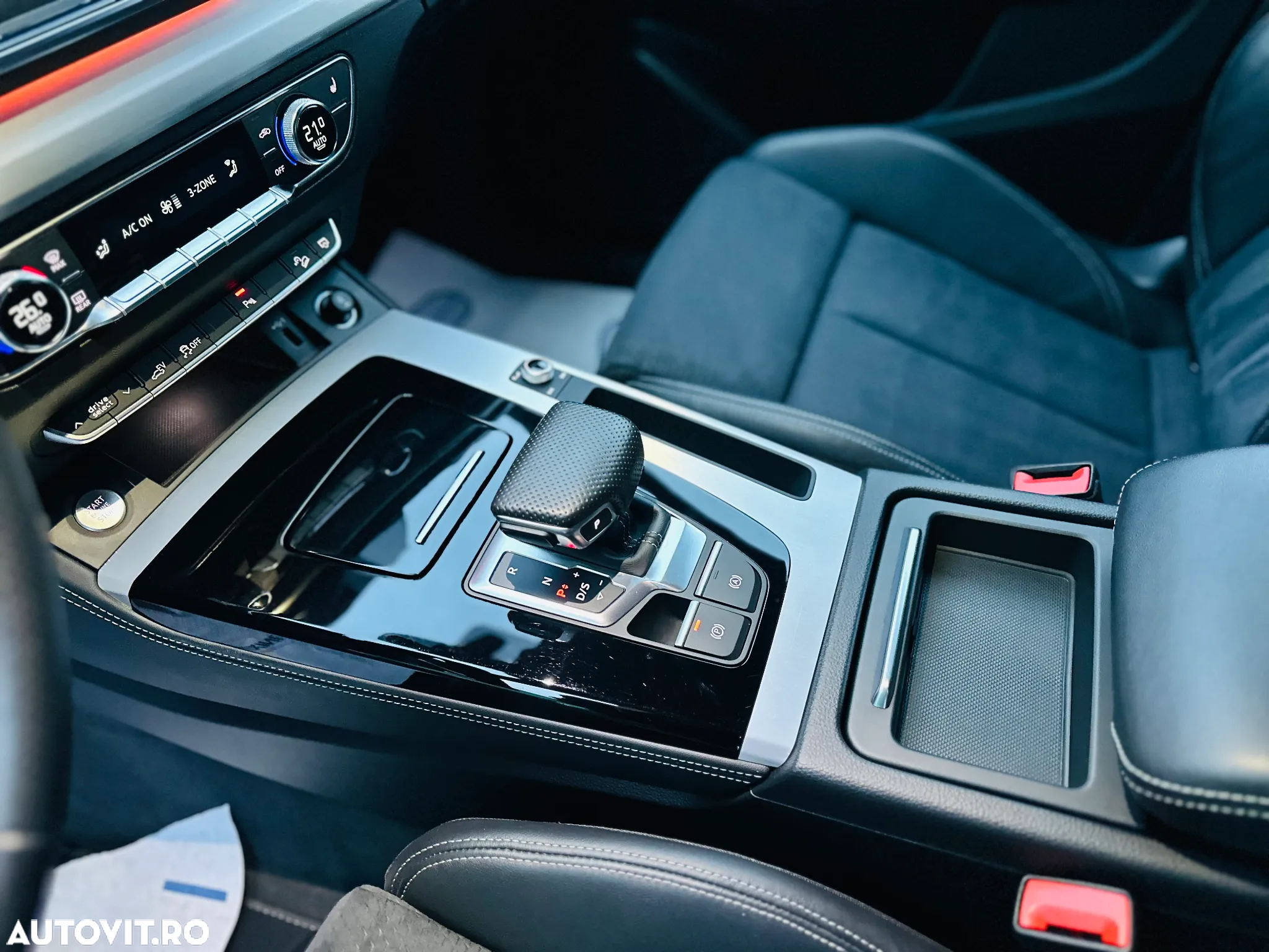 Audi Q5 55 TFSIe Sportback quattro S tronic S line - 19