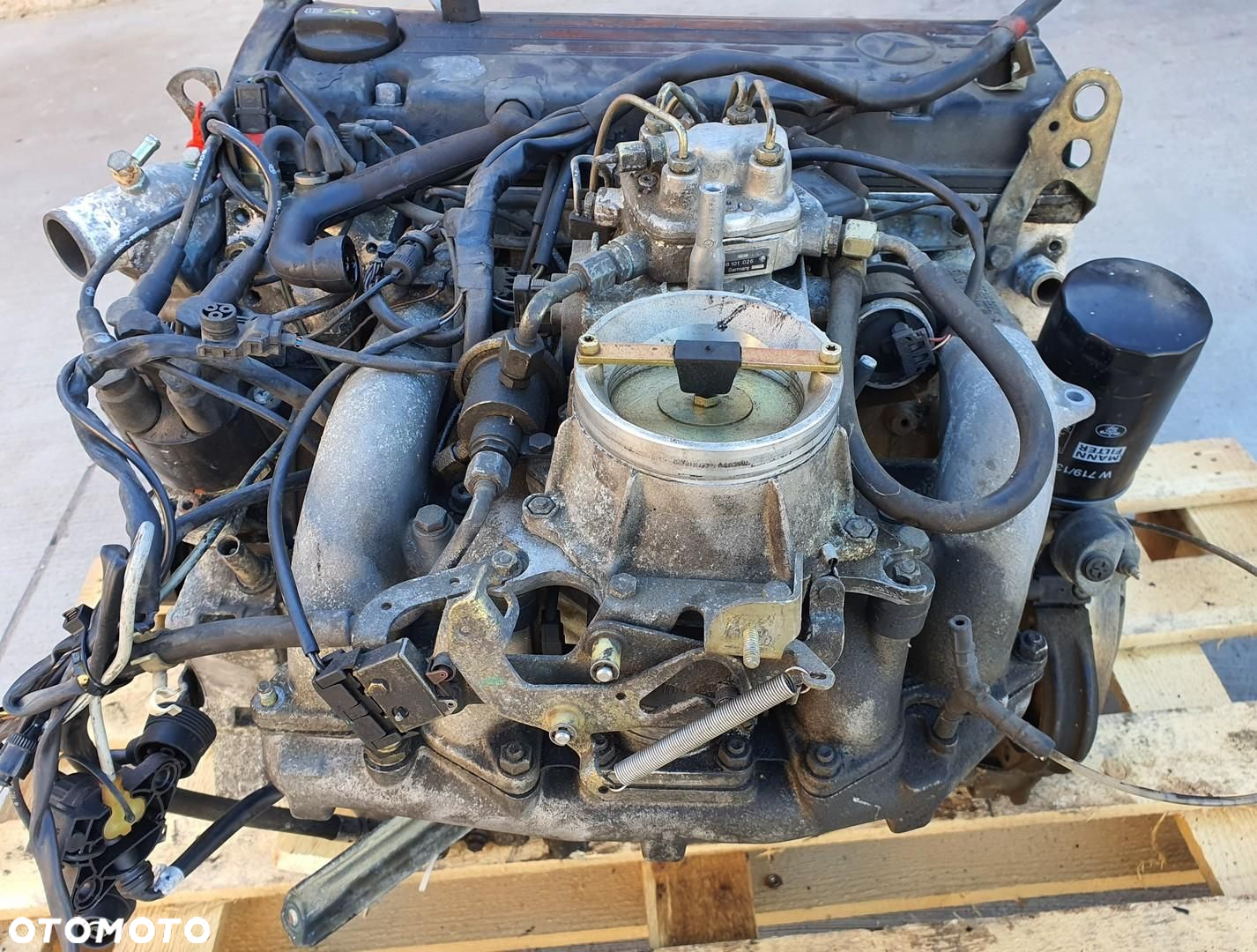 SILNIK KOMPLETNY 102962 MERCEDES W201 190 2.0 8V B - 3
