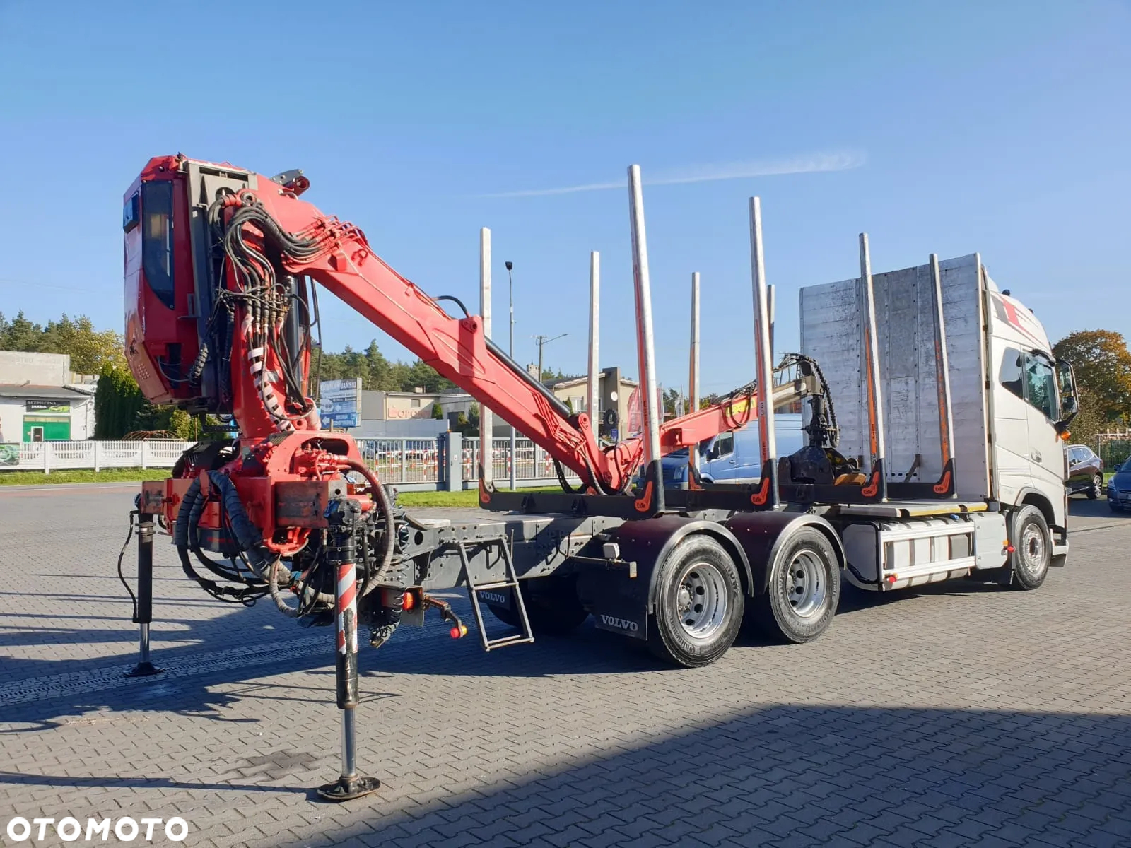 Volvo FH 16 750 6x4 GLOBETROTTER DO DRZEWA - 5