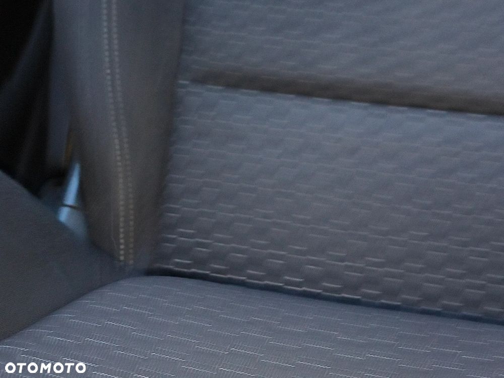 Opel Astra - 39