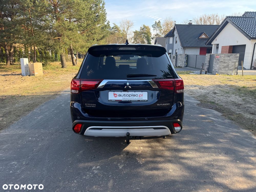 Mitsubishi Outlander 2.0 Instyle SDA 4WD CVT - 37