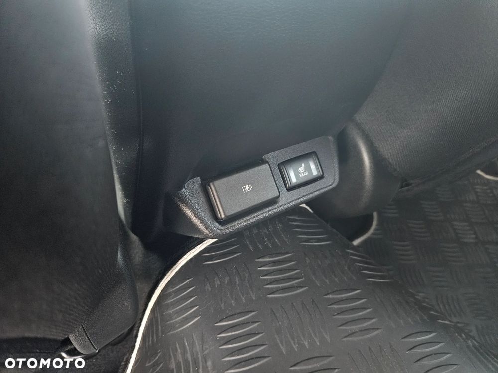 Nissan Leaf - 10