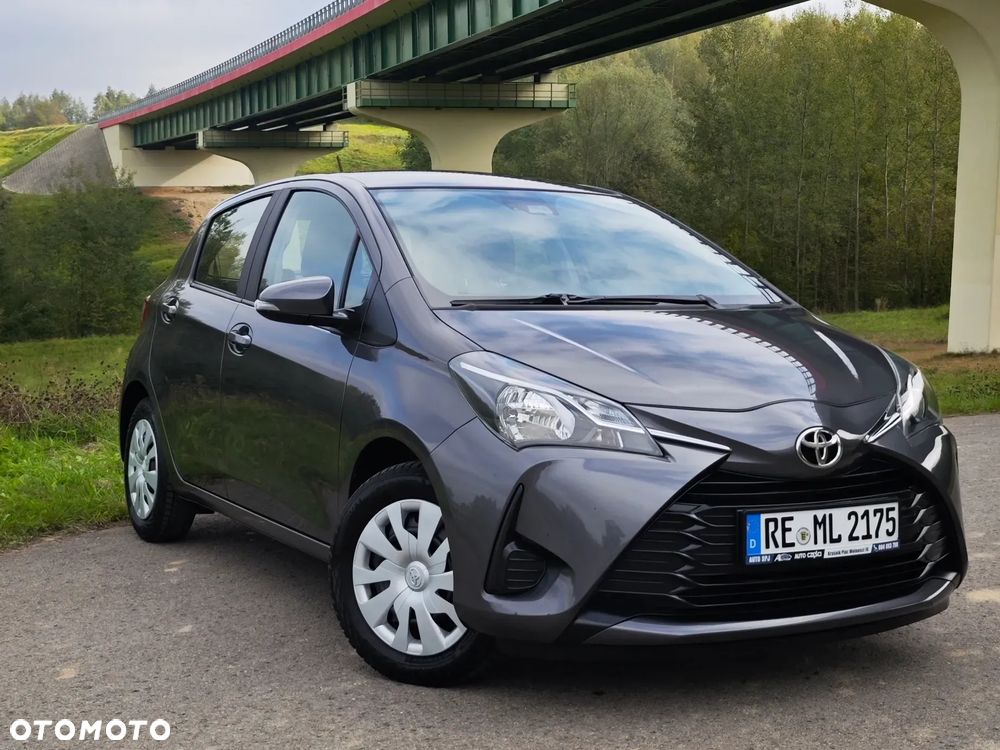 Toyota Yaris 1.5 Premium - 33