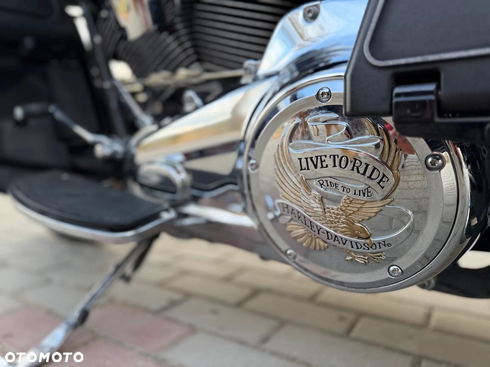 Harley-Davidson Touring Ultra Limited - 9