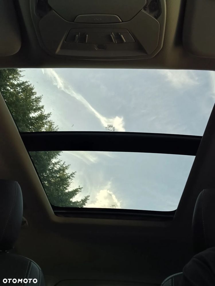 Ford Kuga 1.5 EcoBoost 2x4 Individual - 11