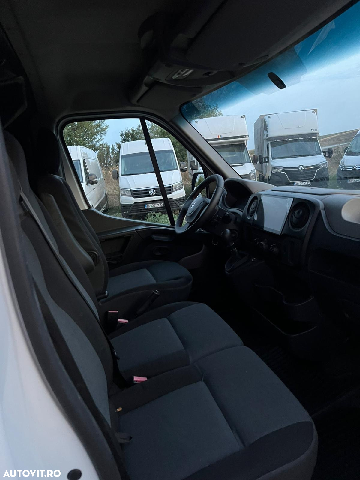 Renault Master XXL - AXA DUBLA -Cel mai lung - Cel mai inalt - 2.3 euro5  125Cp - 6