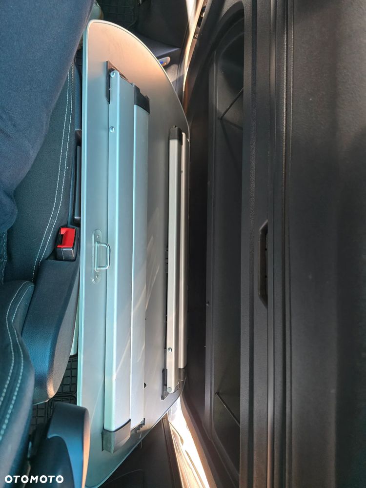 Volkswagen Multivan 2.0 TDI L1 Highline - 33