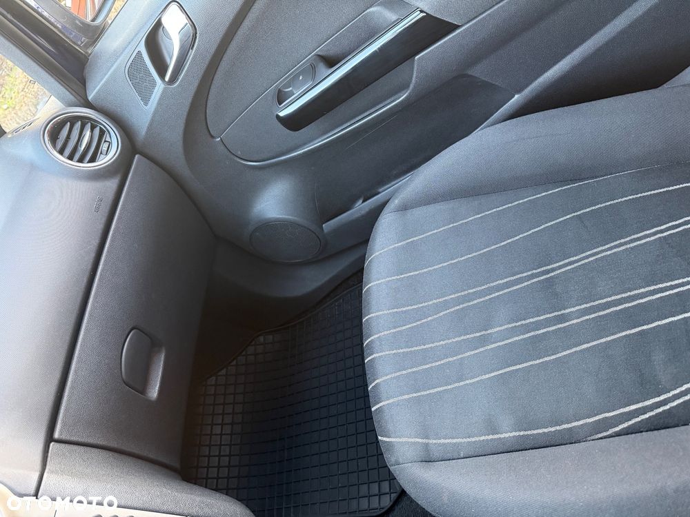 Opel Corsa 1.2 16V Edition - 24