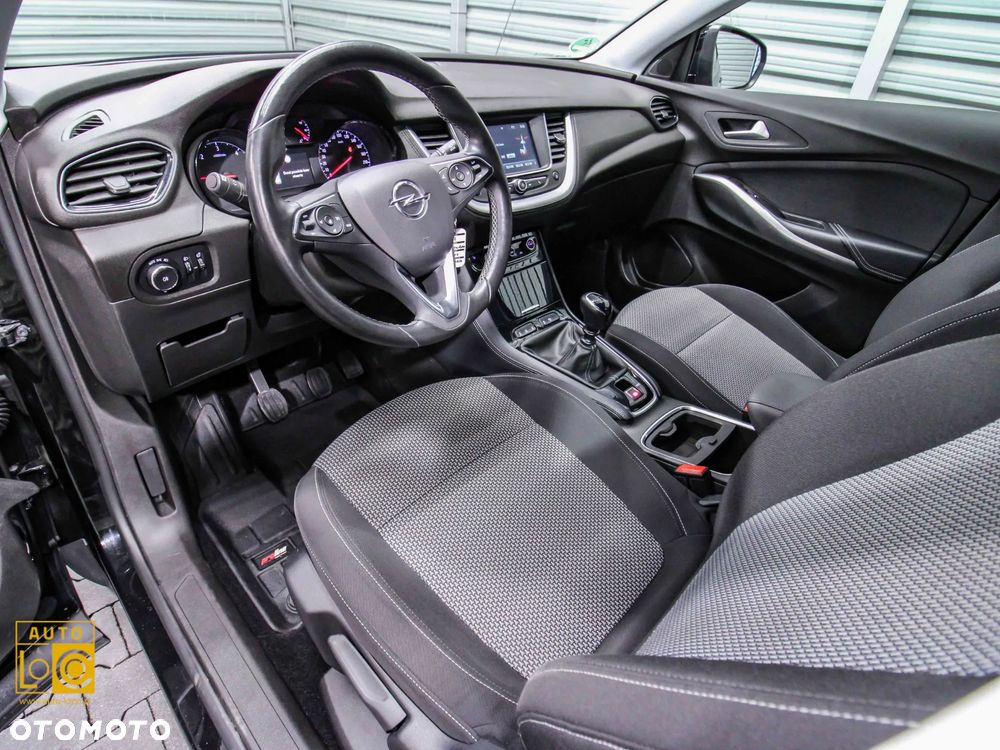 Opel Grandland X 1.6 D Start/Stop Business INNOVATION - 17